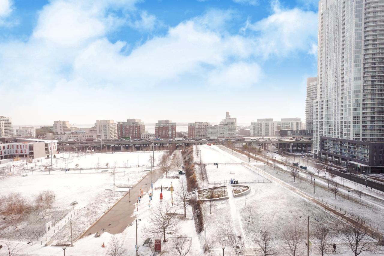 شقة تورونتو  في Walk To Rogers, Scotia Arena, Cn Tower المظهر الخارجي الصورة