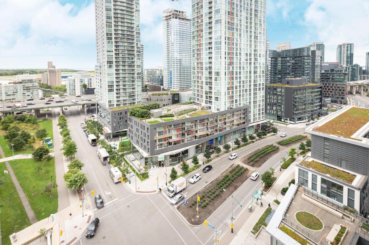 شقة تورونتو  في Walk To Rogers, Scotia Arena, Cn Tower المظهر الخارجي الصورة
